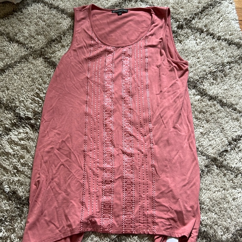 Oversized pink tank top
